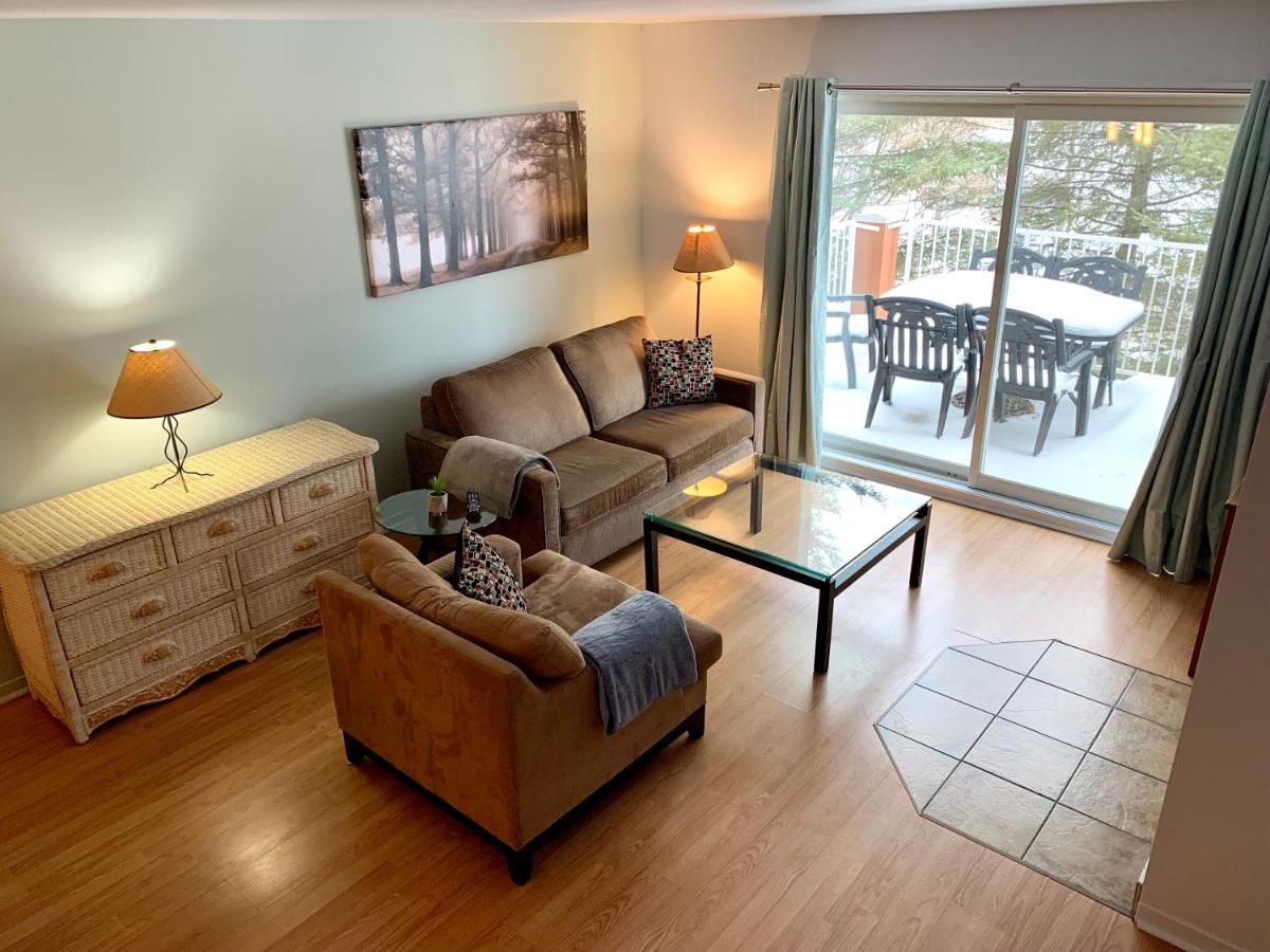 Condo Club Azur Plage Memphremagog Exterior photo
